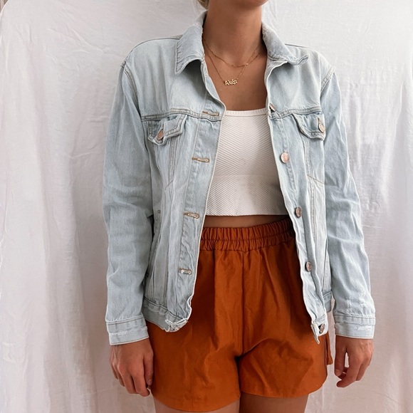 Classic Denim Jacket - Picture 4 of 8